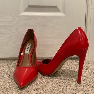 STEVE MADDEN HEELS
